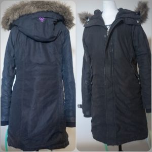Priced for quick sale▫️Aritzia TNA | "Raven" Parka